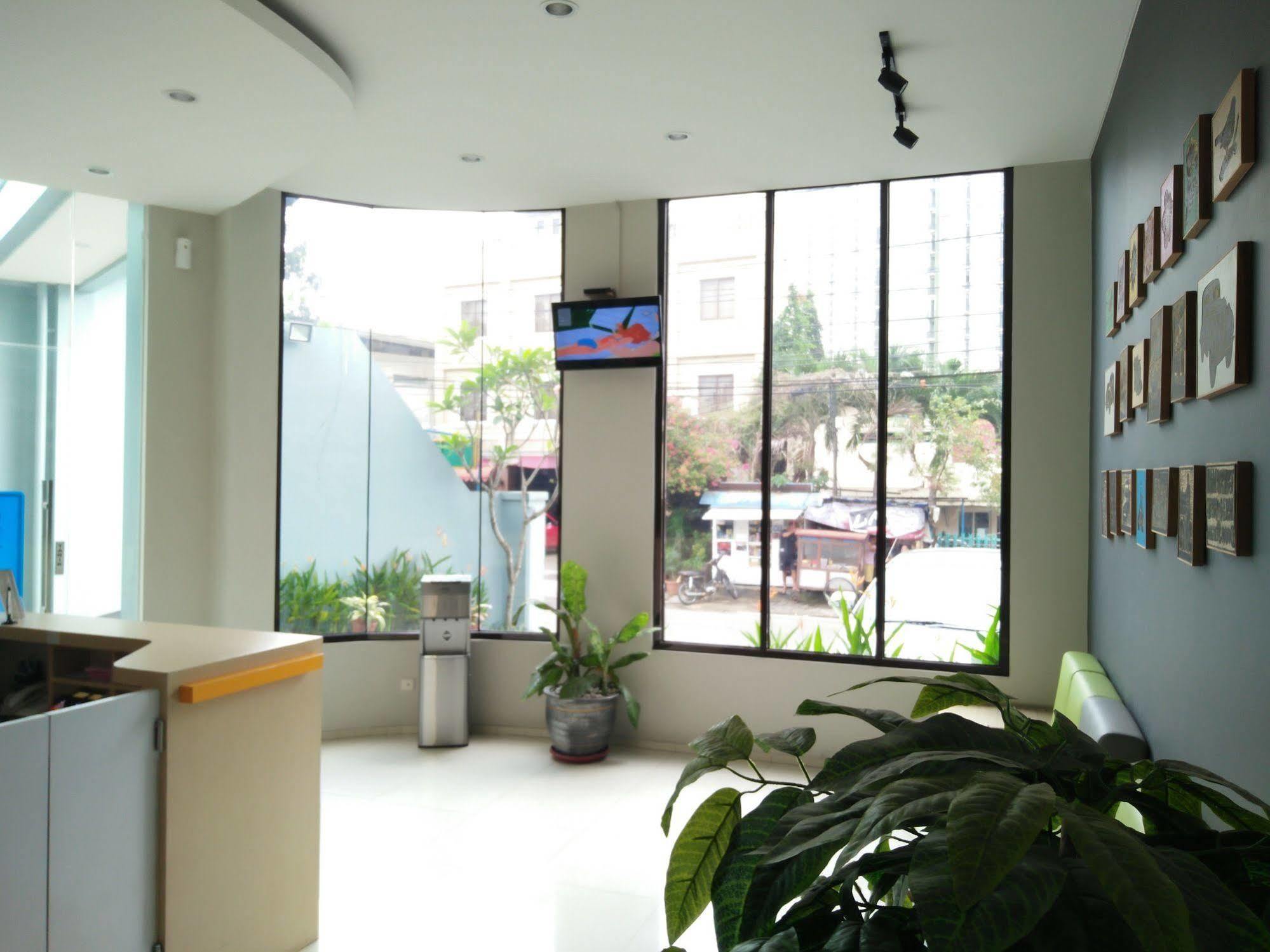 Sentra Inn Bandung Extérieur photo